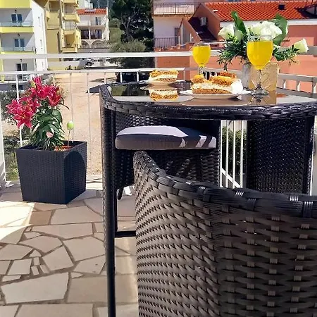 Apartment Omrcen