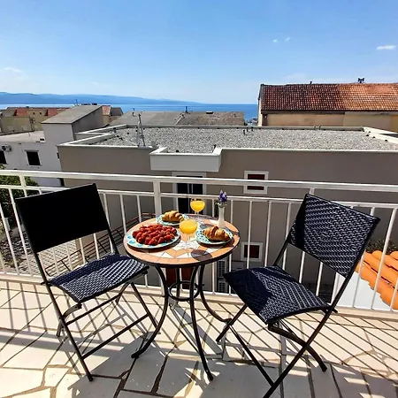 Omrcen Apartment *