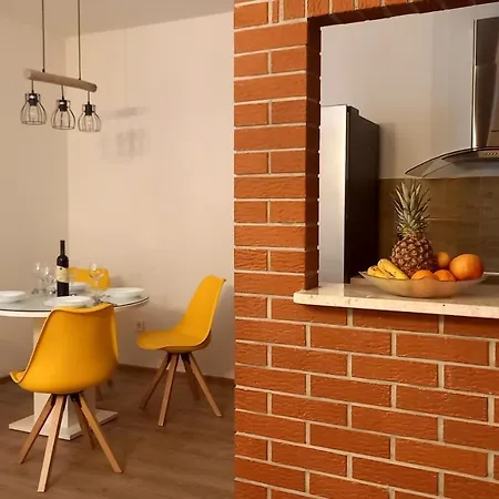 Apartment Omrcen Baska Voda
