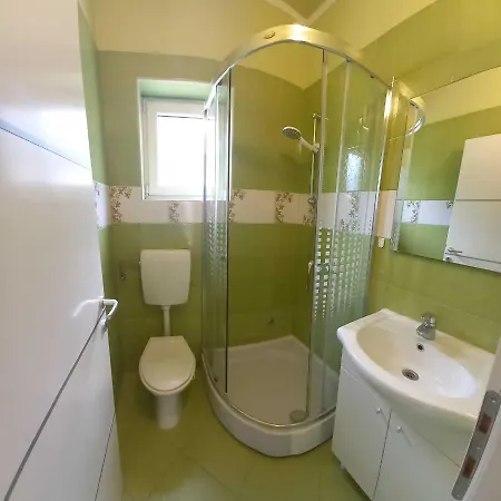 Omrcen Apartment