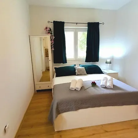 Omrcen Apartment